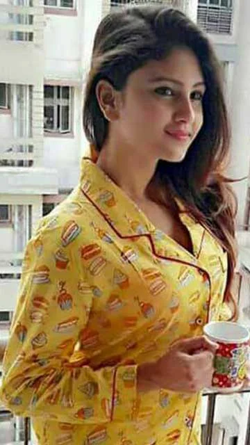 Call girls service in bandra
